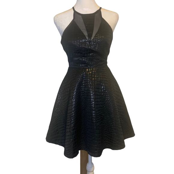 ASTR the Label black shiny snakeskin fit & flare mini dress size XS - Picture 2 of 12